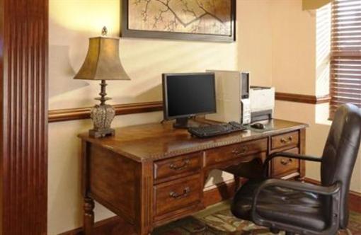 фото отеля Country Inn & Suites Woodbridge