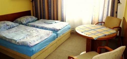 фото отеля Hotel Kvetnice Tisnov