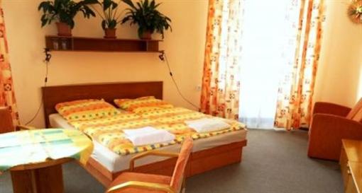 фото отеля Hotel Kvetnice Tisnov