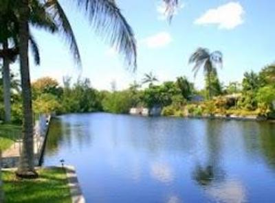 фото отеля ValGal So. Florida Waterfront Vacation Rentals Hollywood