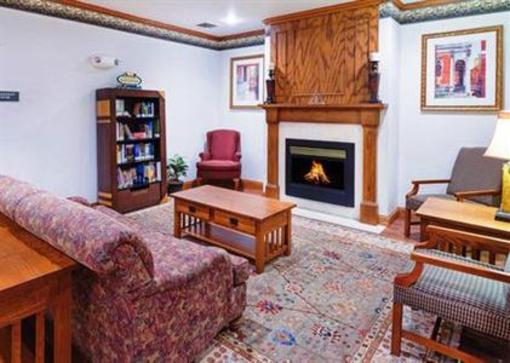 фото отеля Country Inn & Suites Chambersburg