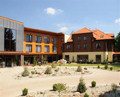 фото отеля Hotel Zochova Chata Modra