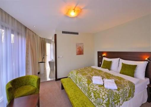фото отеля Hotel Zochova Chata Modra