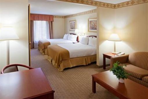 фото отеля Holiday Inn Express Hotel & Suites Brattleboro