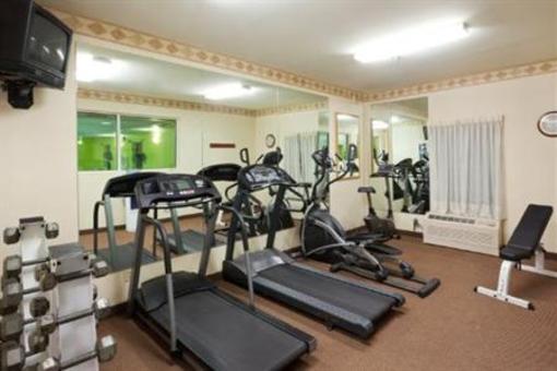 фото отеля Holiday Inn Express Hotel & Suites Brattleboro
