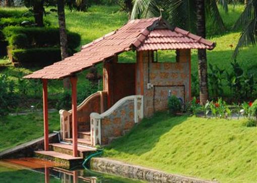 фото отеля Birds Lagoon Village Resort Kothamangalam
