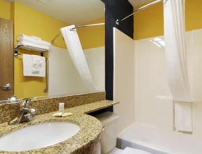 фото отеля Microtel Inn & Suites New Braunfels
