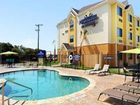 фото отеля Microtel Inn & Suites New Braunfels