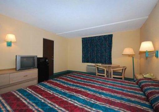 фото отеля Econo Lodge Forsyth