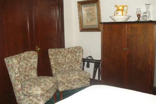 фото отеля Inn of Twin Gables Bed and Breakfast Seattle