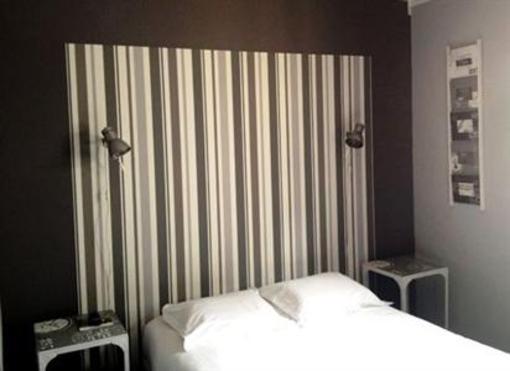 фото отеля Hotel Azur Reims