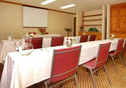 фото отеля Quality Suites Albuquerque