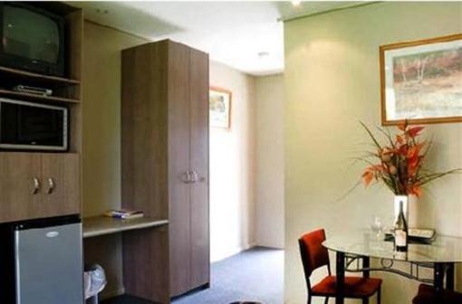 фото отеля Bright Avenue Motor Inn