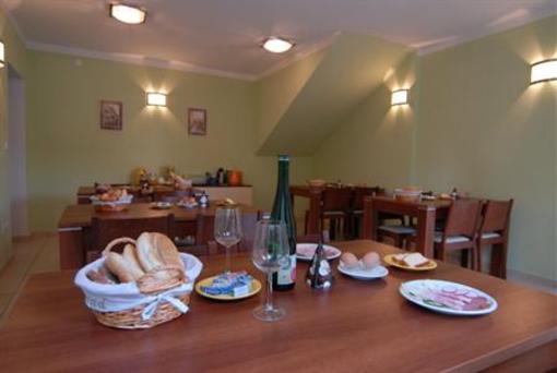 фото отеля Pension Pod Skalkou
