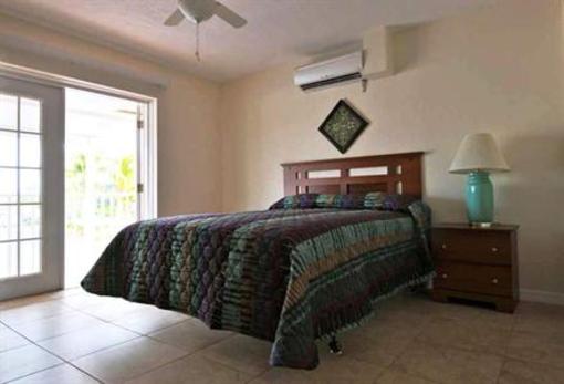 фото отеля Tip Top Isles Waterfront Resort and Marina