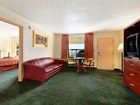 фото отеля Days Inn and Suites Wichita East