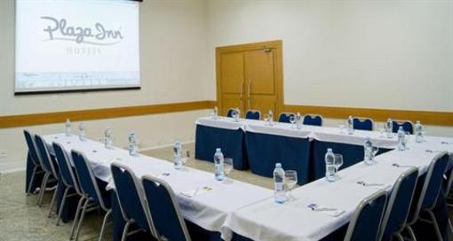 фото отеля Plaza Inn American Loft