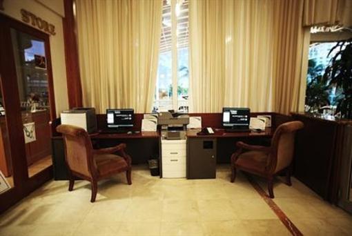 фото отеля Ramada Plaza Marco Polo Beach Resort