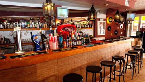 фото отеля Apartamentos Sandic Ibiza