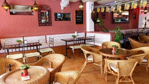 фото отеля Apartamentos Sandic Ibiza