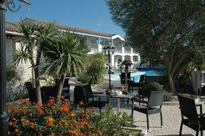 фото отеля Hotel Le Peu Breton