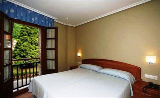 фото отеля Gran Hotel Rural Cela Belmonte de Miranda
