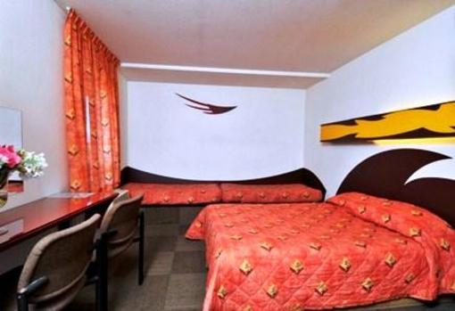 фото отеля Hotel Porte D'espagne