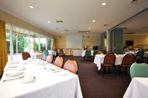 фото отеля Carseldine Palms Motel