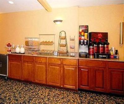 фото отеля Comfort Suites Airport Tulsa