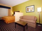 фото отеля Comfort Suites Airport Tulsa