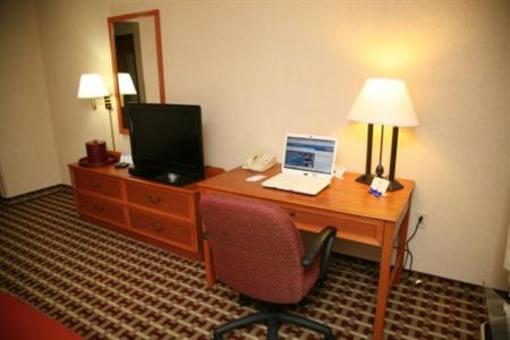фото отеля Holiday Inn Express Marion