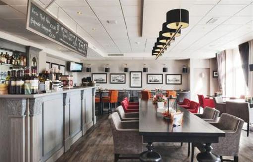 фото отеля Badhotel Domburg