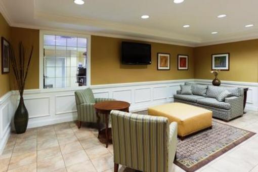 фото отеля Candlewood Suites Manassas
