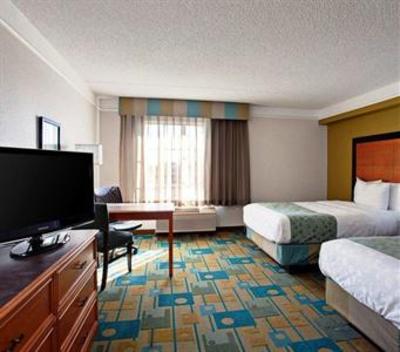фото отеля La Quinta Inn & Suites Phoenix Chandler