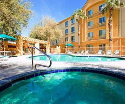 фото отеля La Quinta Inn & Suites Phoenix Chandler