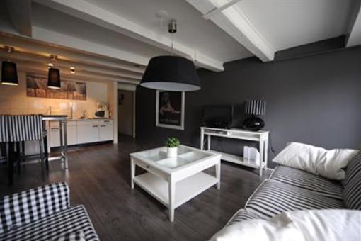 фото отеля The Bulldog Hotel