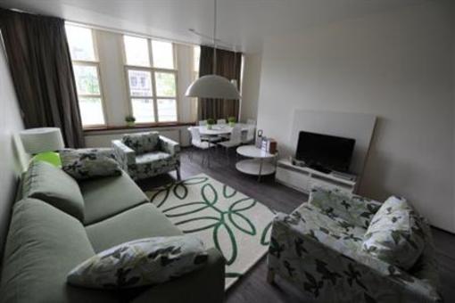 фото отеля The Bulldog Hotel