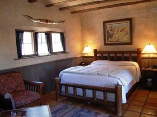 фото отеля Inn of the Turquoise Bear B&B