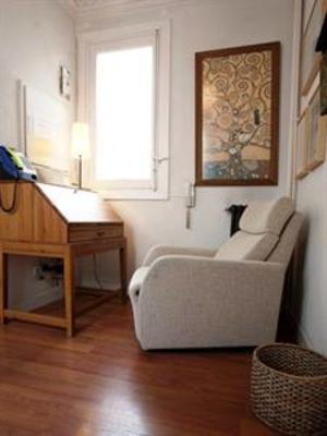 фото отеля Hostal Santa Isabel Madrid
