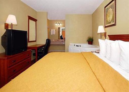 фото отеля Days Inn Branson/Near the Strip