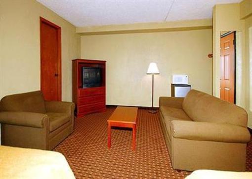 фото отеля Days Inn Branson/Near the Strip