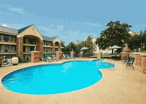 фото отеля Days Inn Branson/Near the Strip
