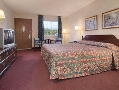 фото отеля Days Inn Branson/Near the Strip