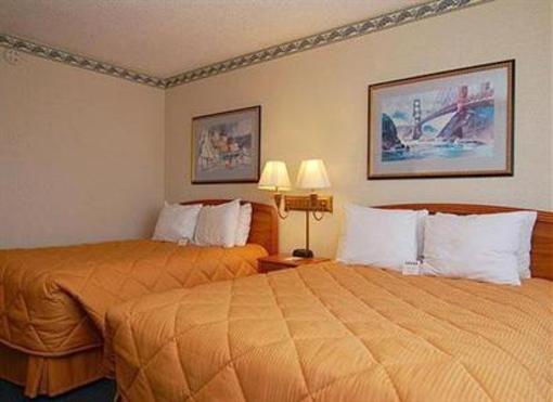 фото отеля Comfort Inn & Suites San Francisco Airport East
