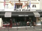 фото отеля Peace and Love Hostel Paris