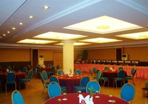 фото отеля Celebrity Club