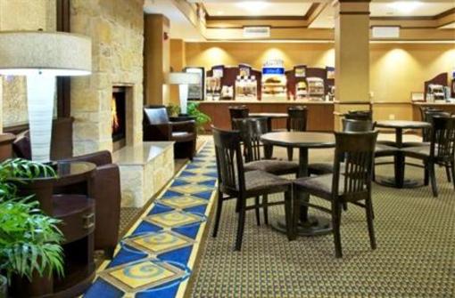 фото отеля Holiday Inn Express Hotel & Suites Energy Corridor Houston