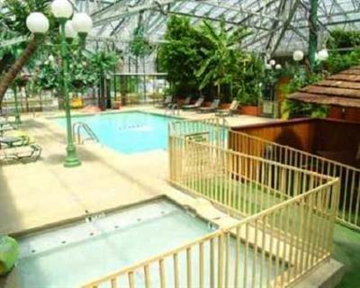 фото отеля Wildwood Inn Tropical Dome and Spas