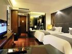 фото отеля Worldhotel Grand Dushulake Suzhou