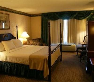 фото отеля The Plaza Hotel & Suites